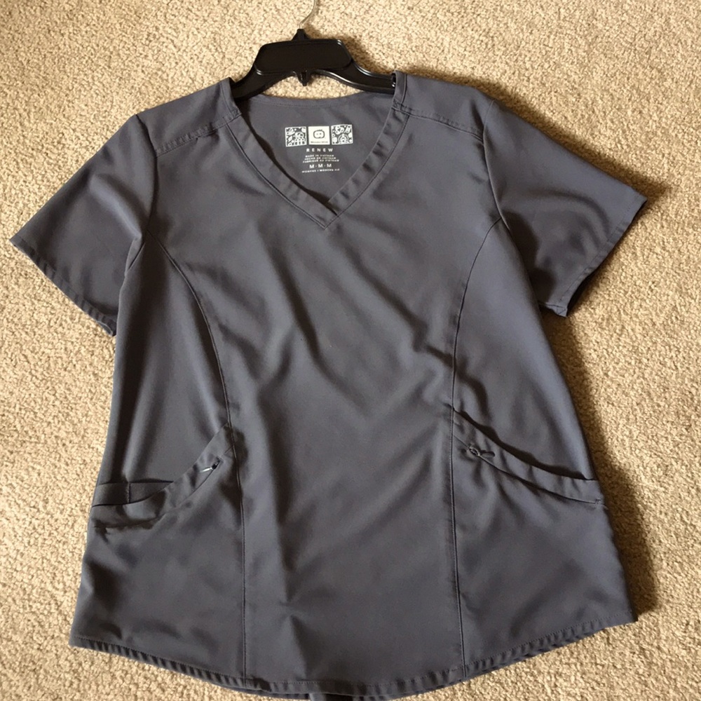 WonderWink Gray Scrub Top